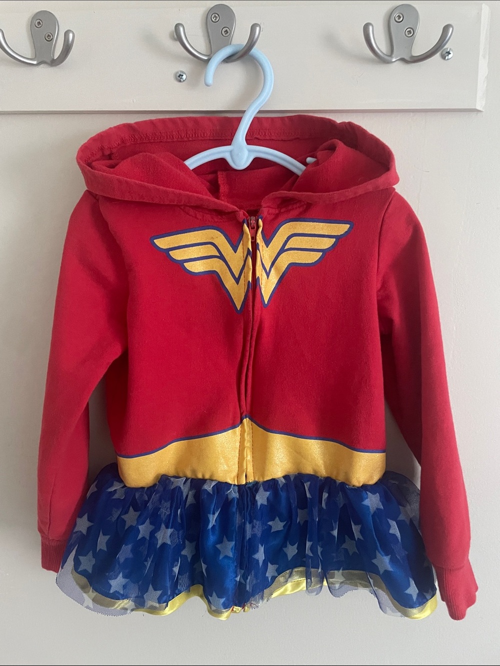 Wonder Woman Red Hoodie with Blue Star Tulle Skirt Little Girl sz 4/5